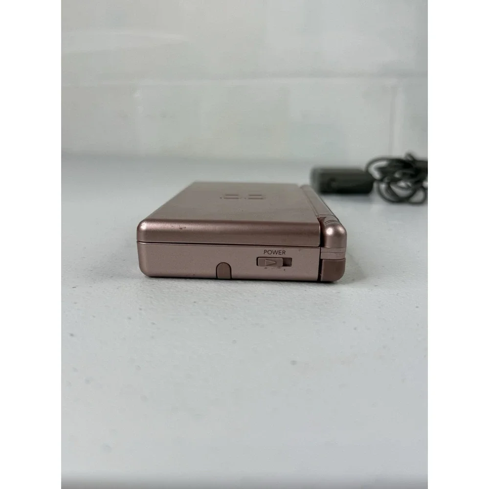 Nintendo DS Lite Metallic Rose Bundle - Games + Charger